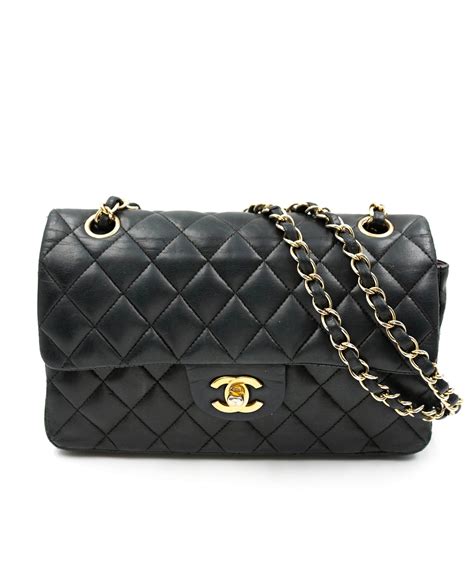 chanel 9 inch flap